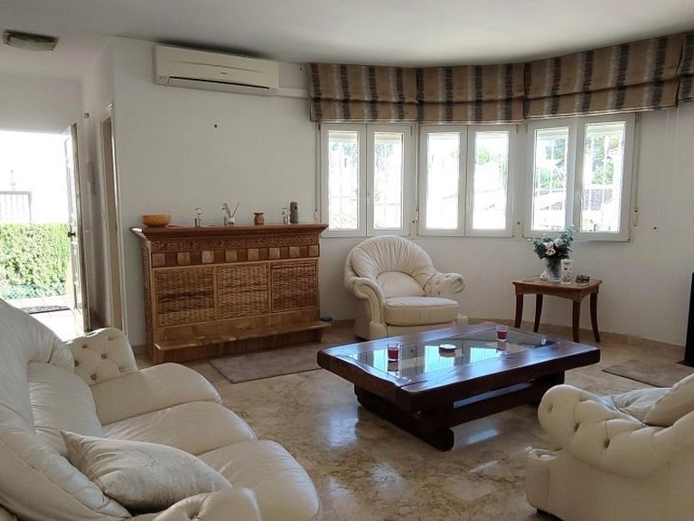 Villa for Sale in Las Ramblas, Alicante 7