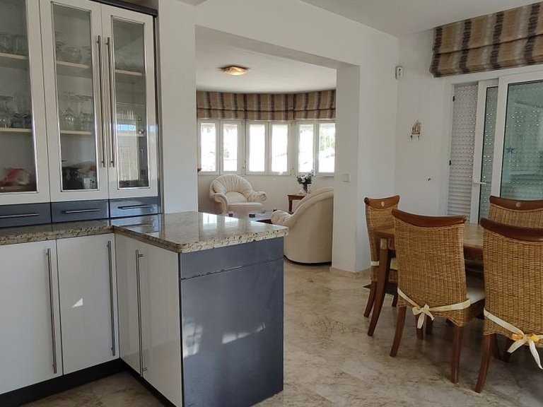 Villa for Sale in Las Ramblas, Alicante 10