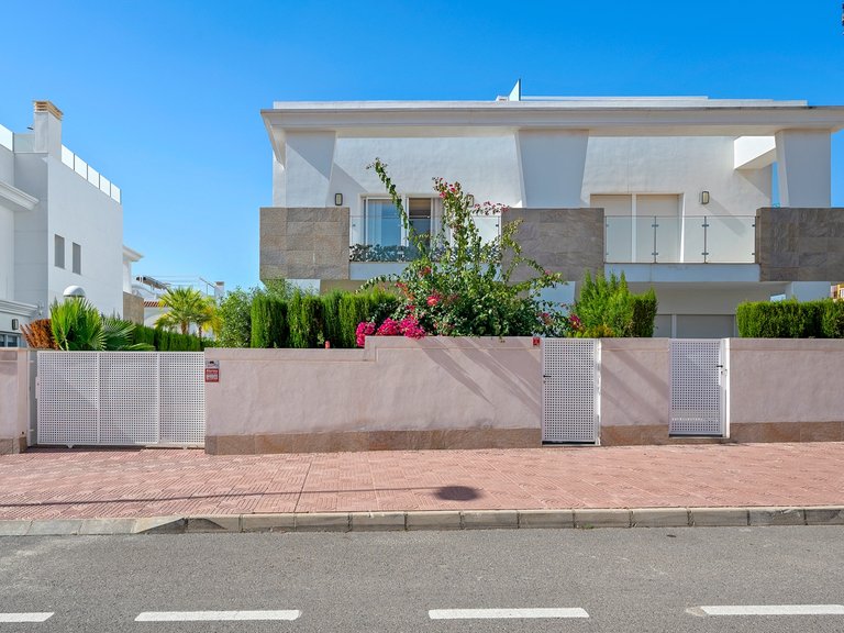 Villa for Sale in Ciudad Quesada, Alicante 37