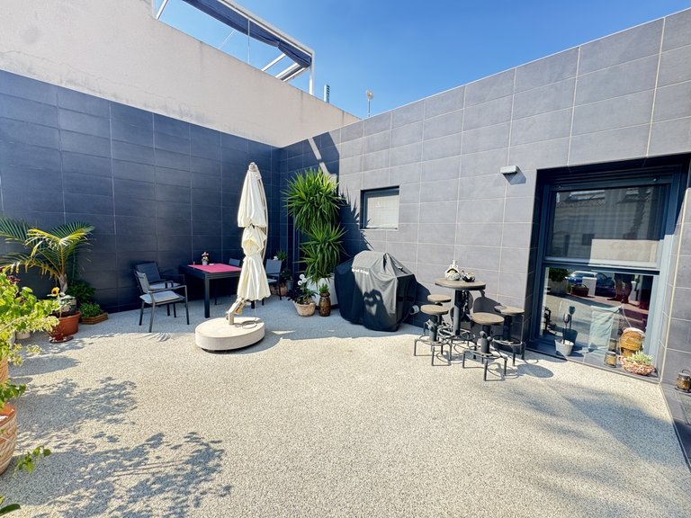 Villa for Sale in Villamartin, Alicante 30