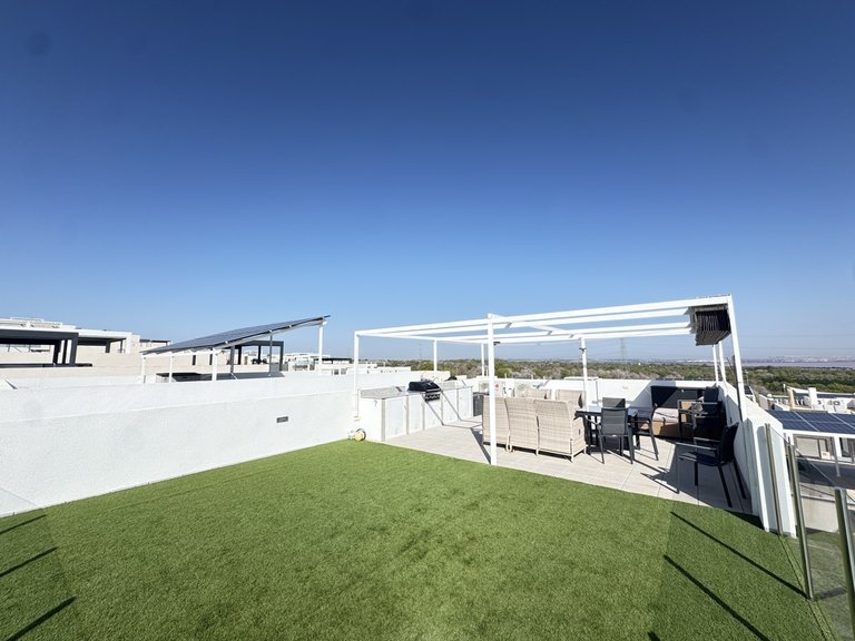 Villa for Sale in Villamartin, Alicante 29