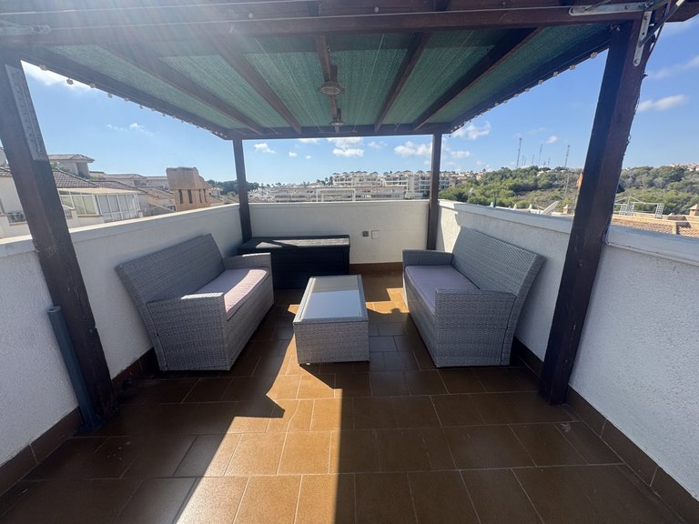 Villa for Sale in Villamartin, Alicante 22