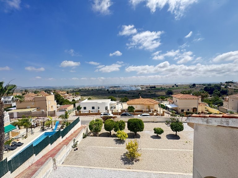 Villa for Sale in San Miguel De Salinas, Alicante 22