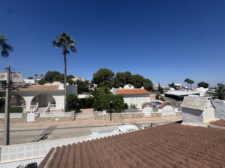 Villa for Sale in Villamartin, Alicante 24