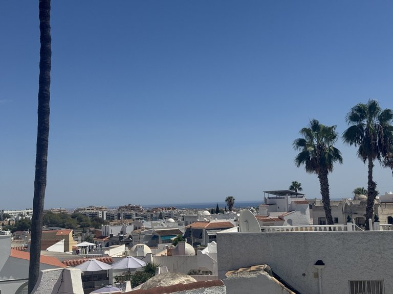 Villa for Sale in Villamartin, Alicante 25