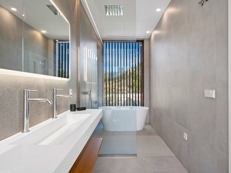 Villa for Sale in Finestrat, Alicante 17