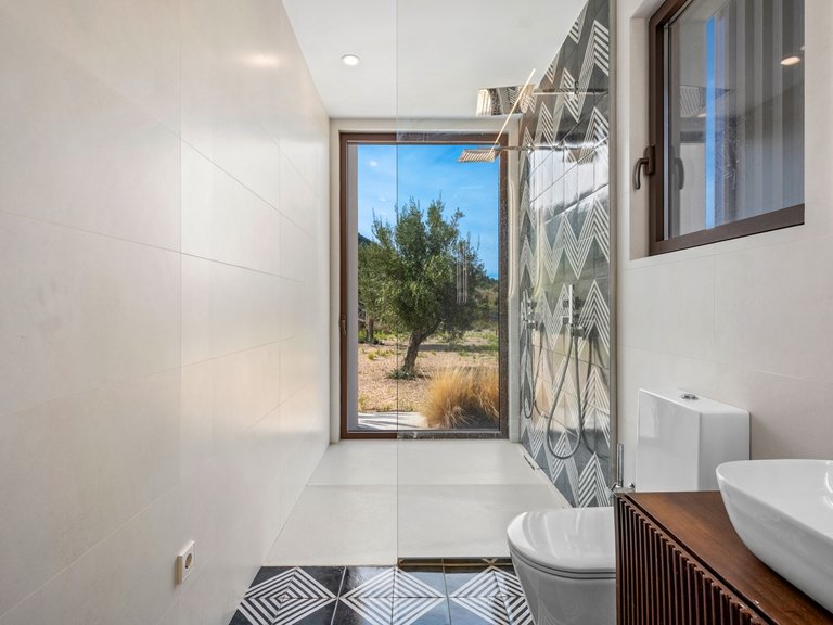 Villa for Sale in Finestrat, Alicante 28