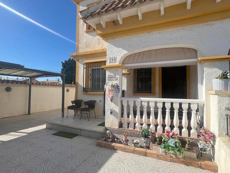 Town House for Sale in Torrevieja, Alicante 3