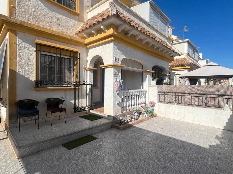 Town House for Sale in Torrevieja, Alicante 6