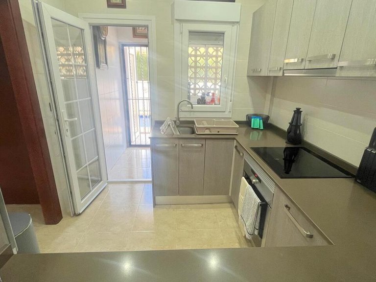 Villa for Sale in Algorfa, Alicante 25