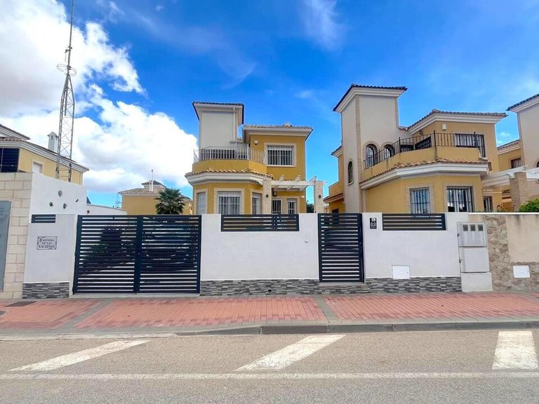 Villa for Sale in Algorfa, Alicante 45