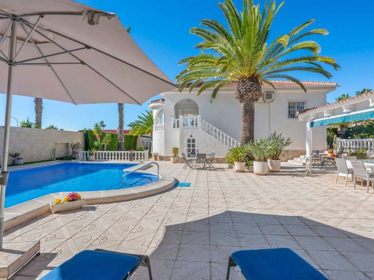 Villa for Sale in Ciudad Quesada, Alicante 28