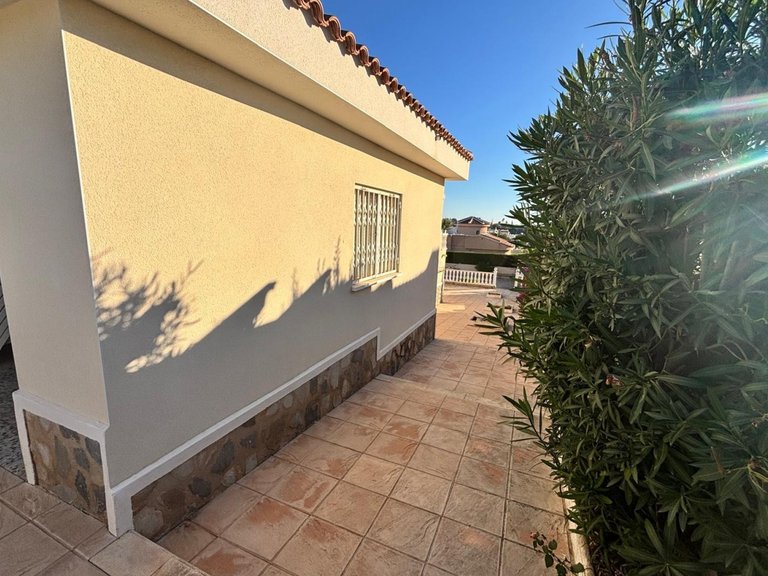 Villa for Sale in Ciudad Quesada, Alicante 10