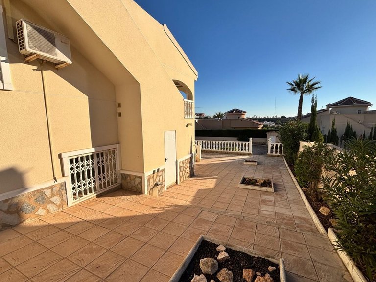 Villa for Sale in Ciudad Quesada, Alicante 14