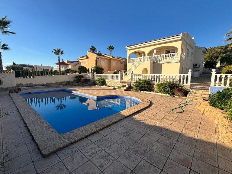 Villa for Sale in Ciudad Quesada, Alicante 18