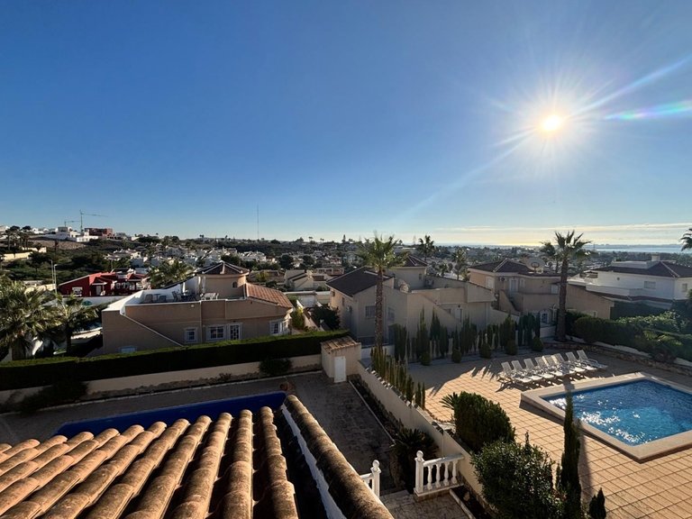 Villa for Sale in Ciudad Quesada, Alicante 32