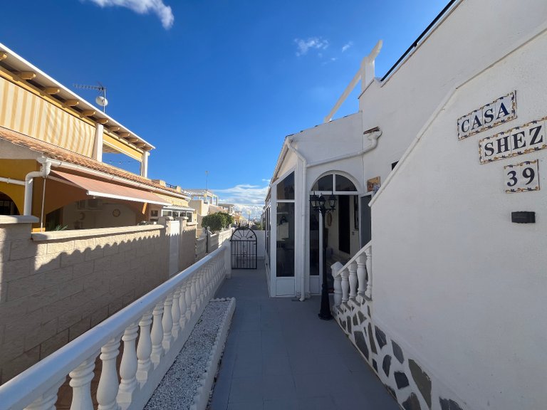 Town House for Sale in Punta Prima, Alicante 42