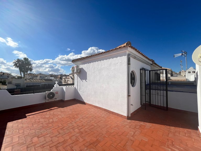 Town House for Sale in Punta Prima, Alicante 11