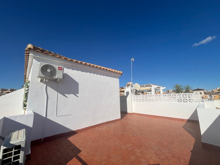 Town House for Sale in Punta Prima, Alicante 42