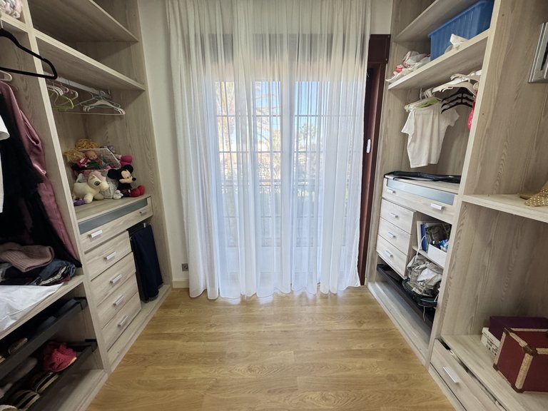 Villa for Sale in Cabo Roig, Alicante 31