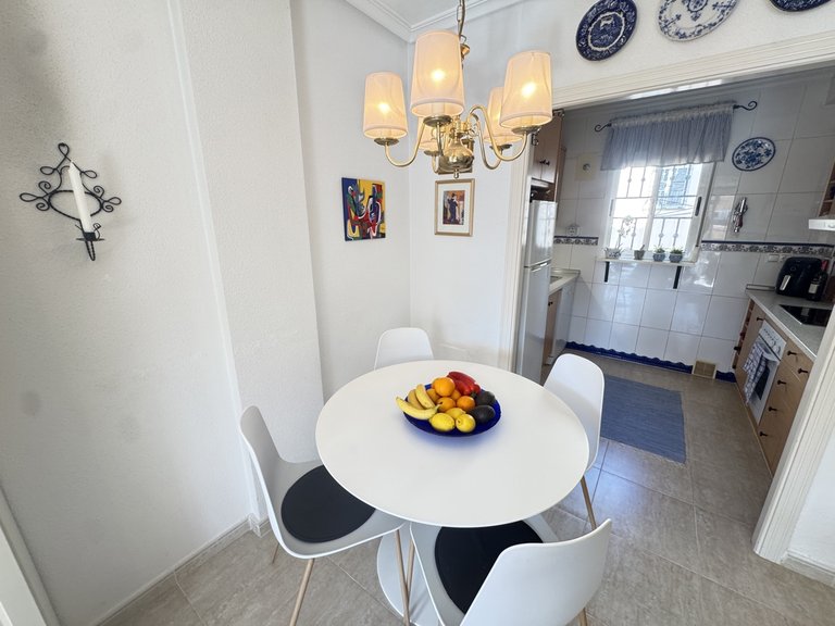 Apartment for Sale in Los Altos, Alicante 5