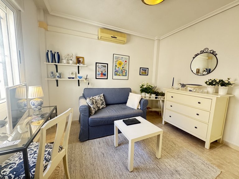 Apartment for Sale in Los Altos, Alicante 16