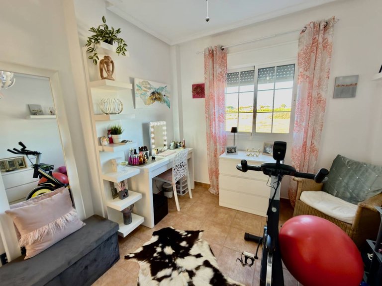 Villa for Sale in Guardamar Del Segura, Alicante 18