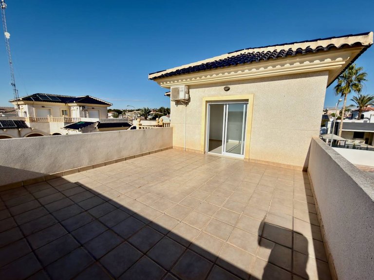 Villa for Sale in Ciudad Quesada, Alicante 24