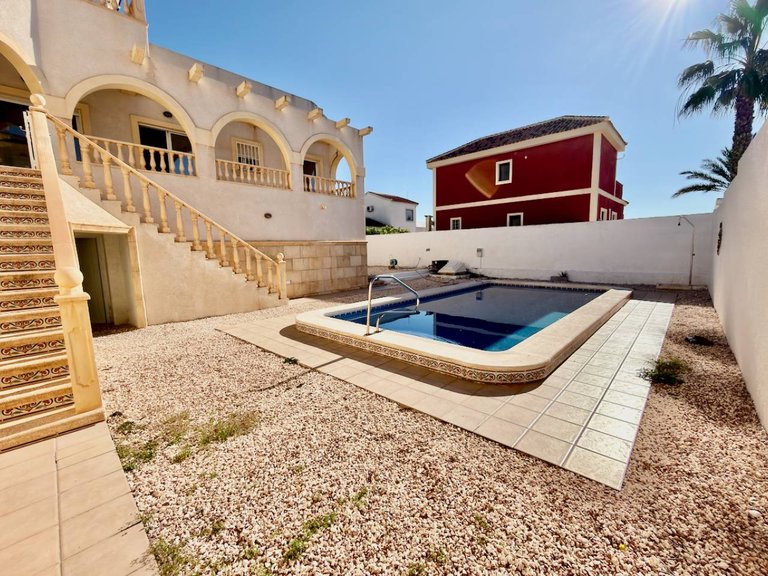 Villa for Sale in Ciudad Quesada, Alicante 28