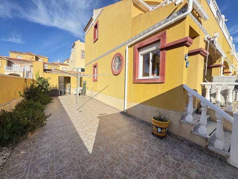 Town House for Sale in Cabo Roig, Alicante 3