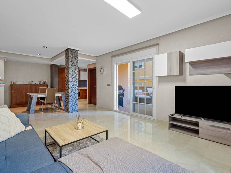 Apartment for Sale in Cabo Roig, Alicante 4