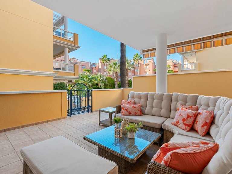 Apartment for Sale in Cabo Roig, Alicante 17