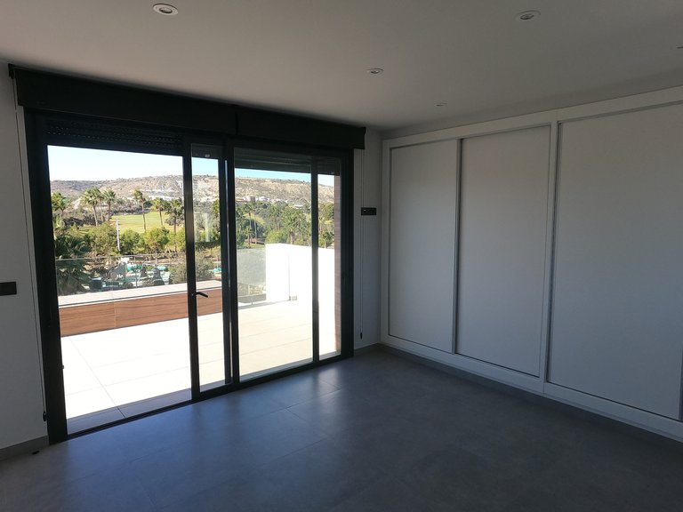 Villa for Sale in Algorfa, Alicante 18