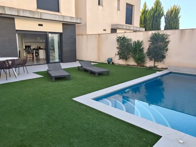 Villa for Sale in Los Alcazares, Murcia 1
