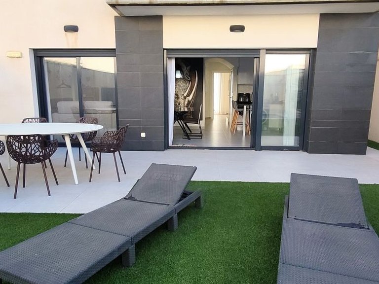 Villa for Sale in Los Alcazares, Murcia 6