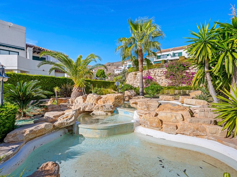 Apartment for Sale in Finestrat, Alicante 33