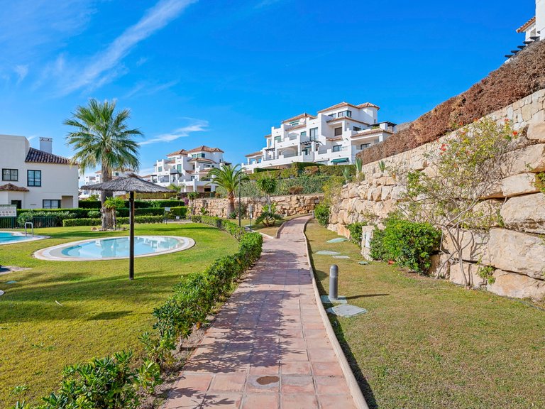 Apartment for Sale in Finestrat, Alicante 36