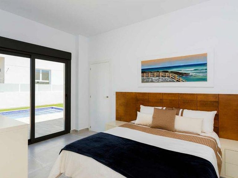 Town House for Sale in Daya Nueva, Alicante 15