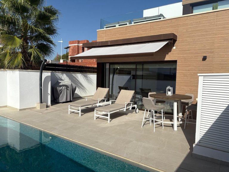 Villa for Sale in Algorfa, Alicante 11