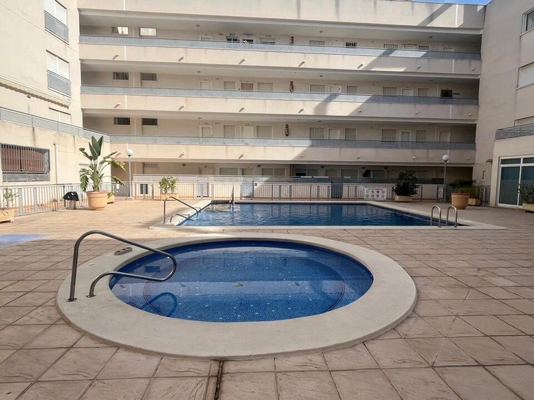 Apartment for Sale in Almoradi, Alicante 26