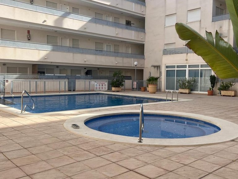 Apartment for Sale in Almoradi, Alicante 28