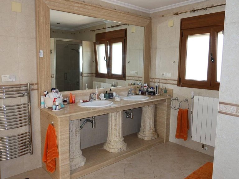 Villa for Sale in Orihuela, Alicante 15