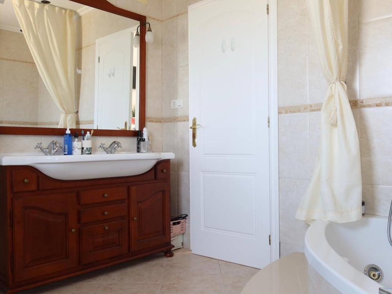 Villa for Sale in Orihuela, Alicante 19