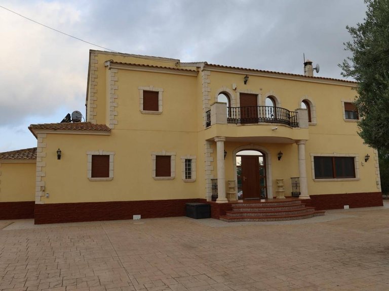 Villa for Sale in Orihuela, Alicante 24