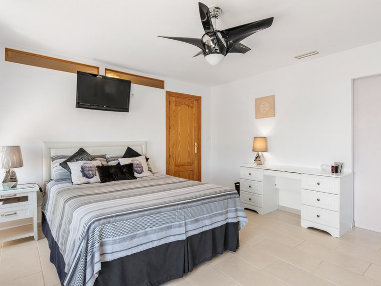 Country House for Sale in Catral, Alicante 15