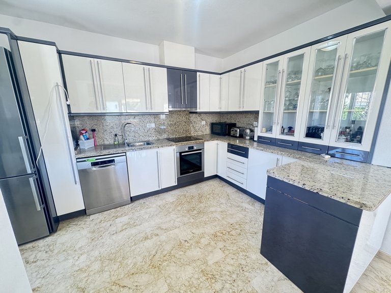 Villa for Sale in Las Ramblas, Alicante 5