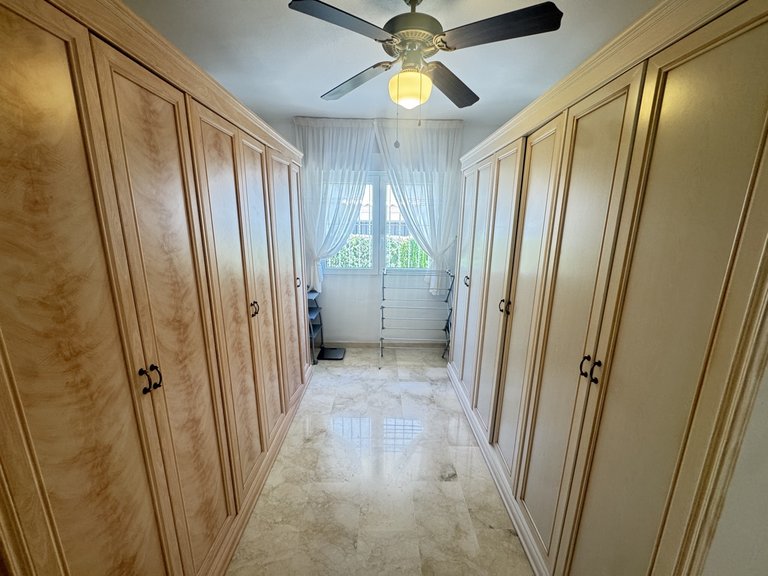 Villa for Sale in Las Ramblas, Alicante 12