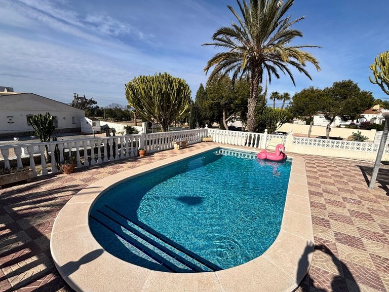 Villa for Sale in Ciudad Quesada, Alicante 2