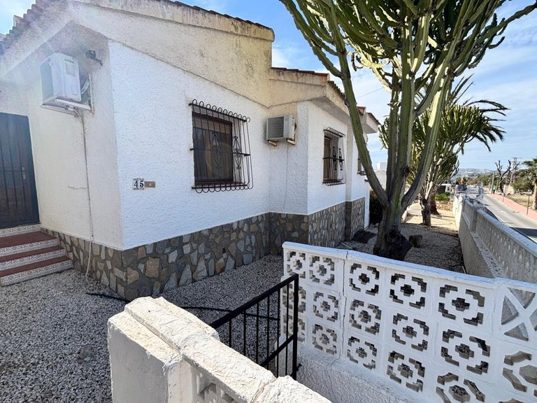 Villa for Sale in Ciudad Quesada, Alicante 25