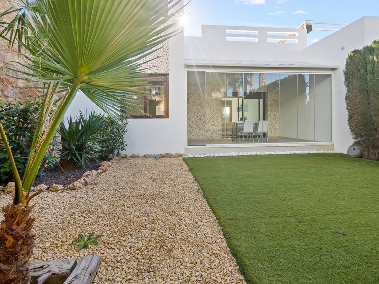 Villa for Sale in Algorfa, Alicante 5
